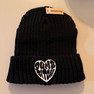 LØLØ “Dumb B**ch” Toque